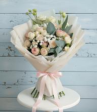 Букет цветов из:  Розы и Лизиантусы #REPLACE_PRED# Подтёсово