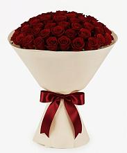 Букет 101 Бордовая роза Блэк Бакарра в Подтёсово