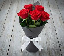 Букет 5 Красных роз Эдлесс Лав #REPLACE_PRED# Подтёсово