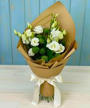 Букет цветов из:  Хризантемы и Лизиантусы в Подтёсово