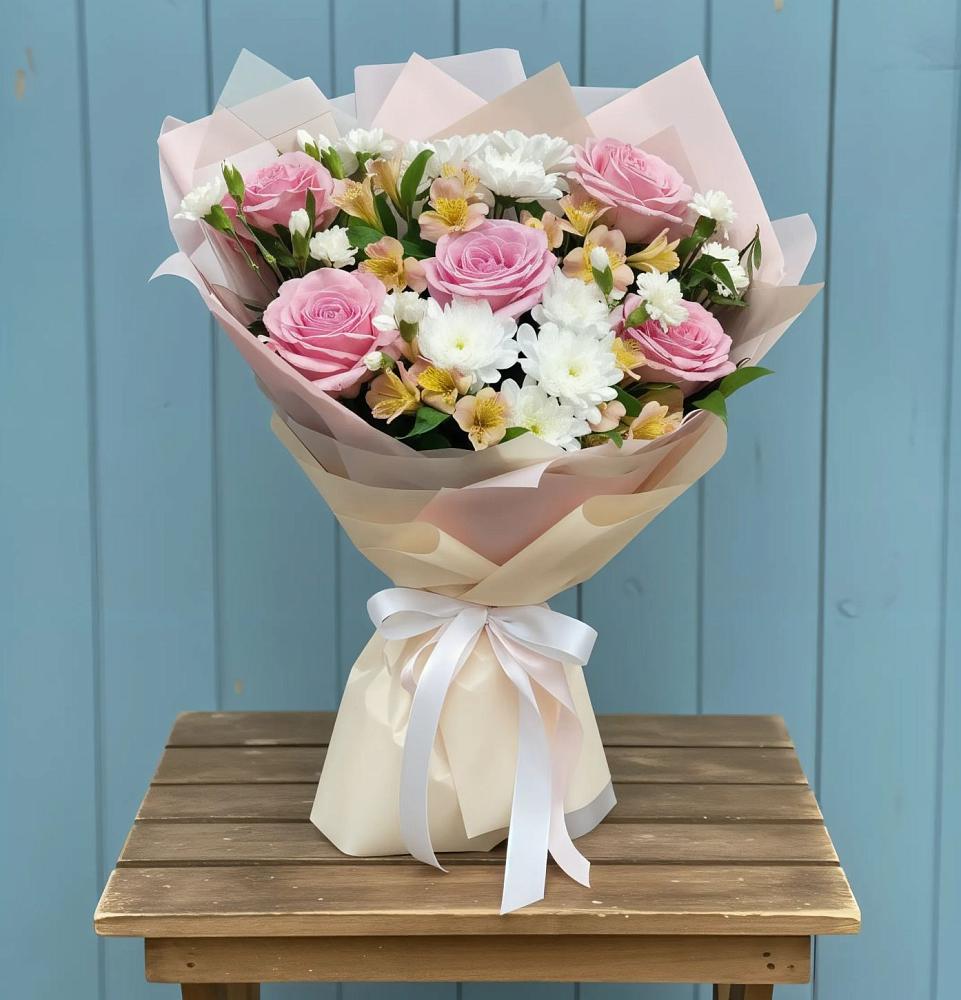 Букет цветов из: Гвоздики, Орхидеи и Розы в Подтёсово