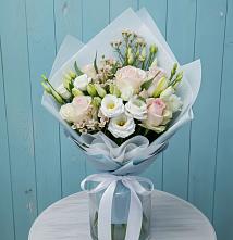 Букет цветов из:  Розы и Лизиантусы в Подтёсово