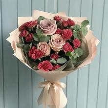 Букет цветов из:  Гвоздики и Розы в Подтёсово