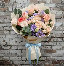 Букет цветов из:  Розы, Лизиантусы и Гвоздики #REPLACE_PRED# Подтёсово